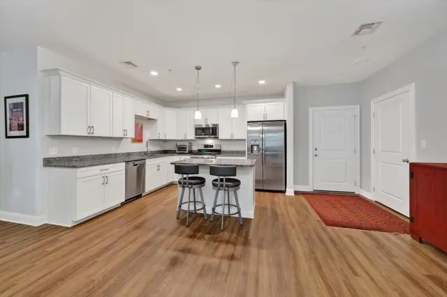 2 Longwood Lane #204