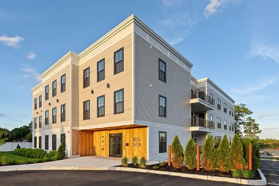 105 Sea Street #302, Quincy