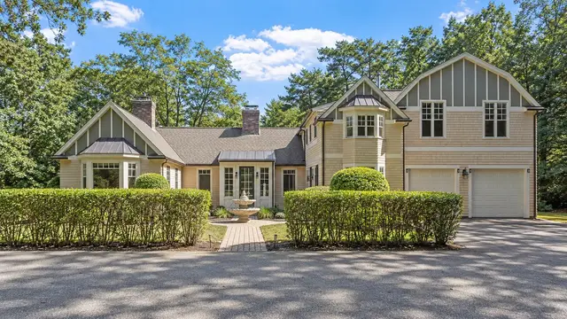 130 Summer St