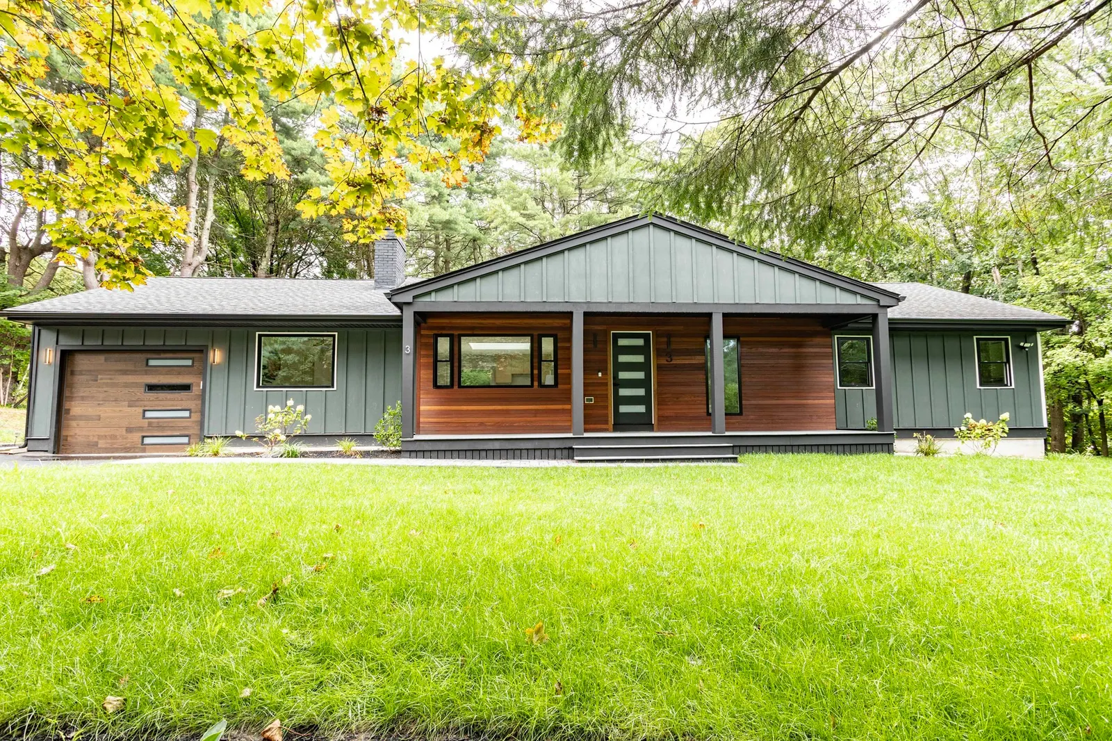 3 Tally Ho Ln, Wayland