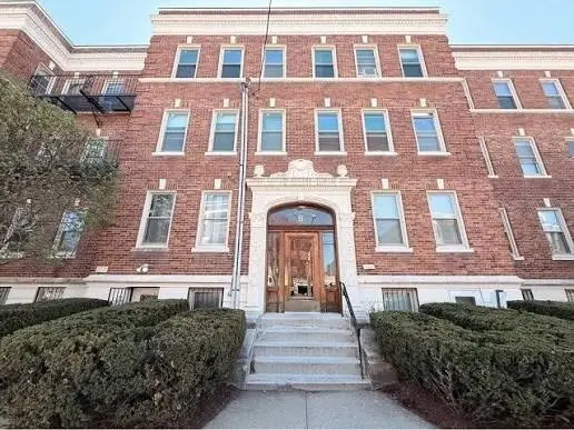 8 Ransom Rd #3