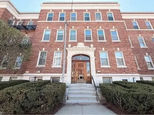 8 Ransom Rd #3, Boston
