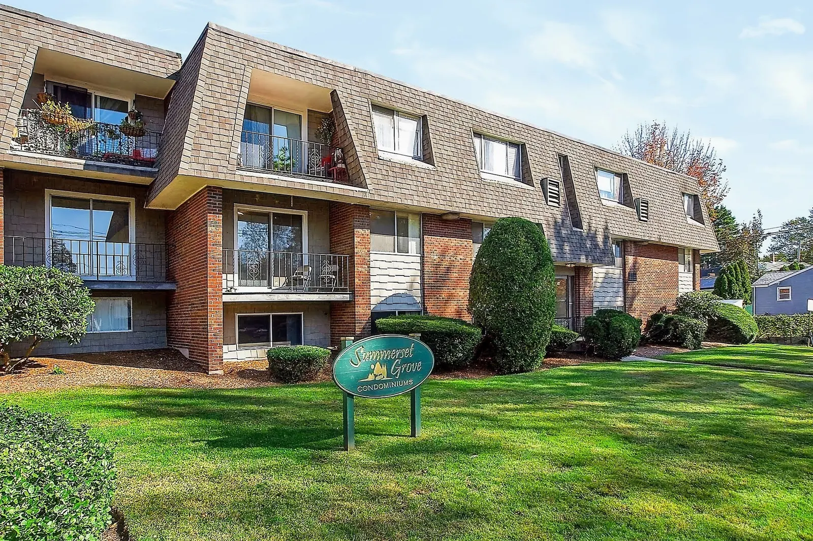 84 Summer Ave #5, Stoughton