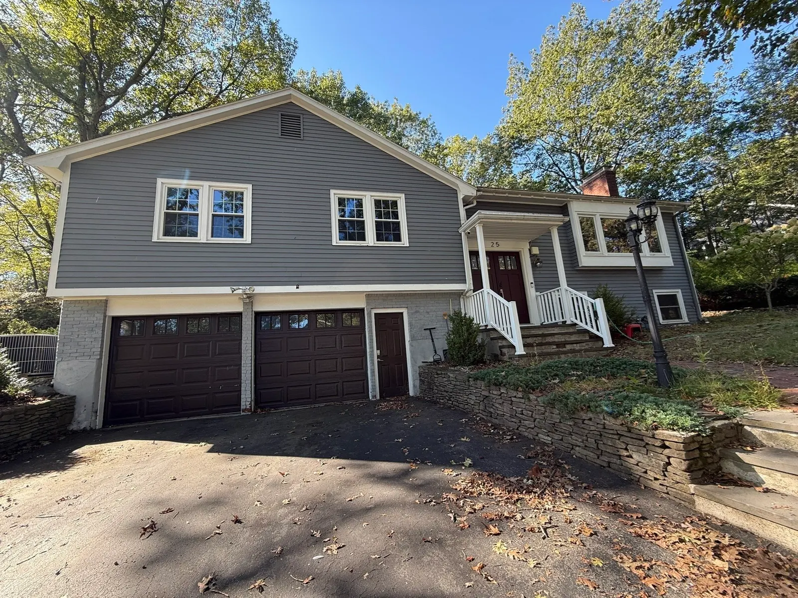 25 Berkshire Dr, Winchester