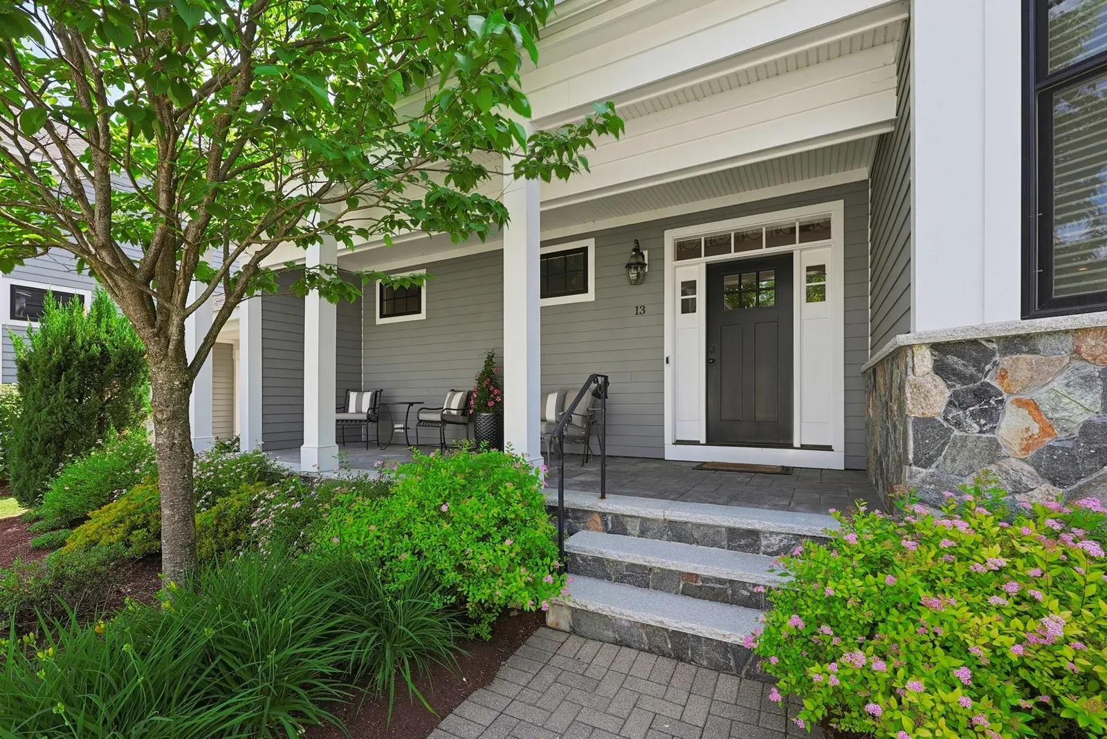 13 Davenport Ln #13, Hopkinton