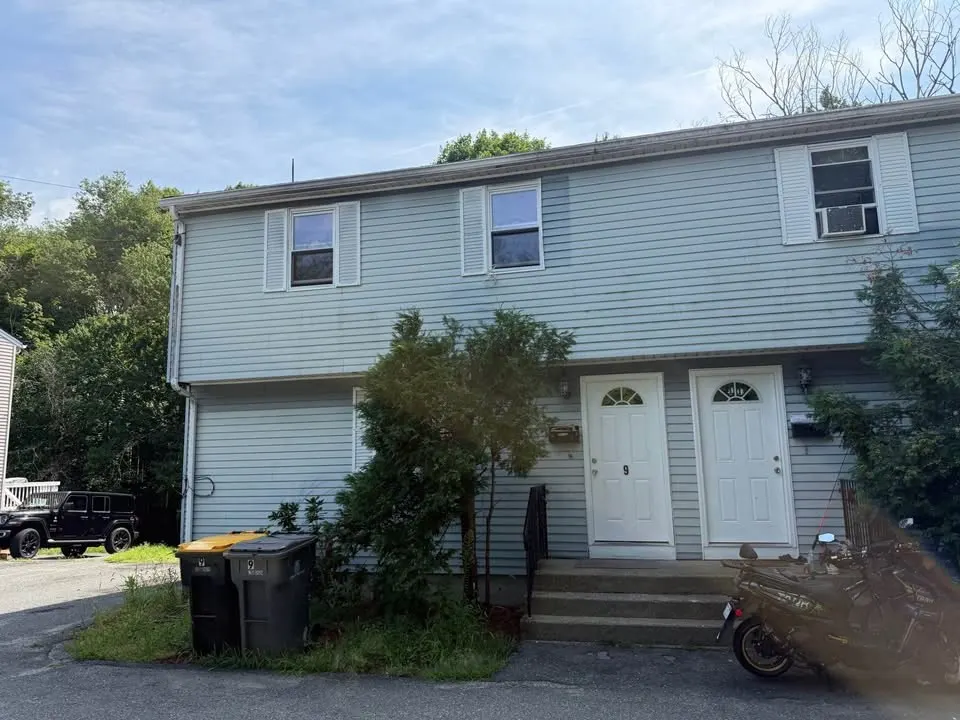 9 Cove Ave #9, Framingham
