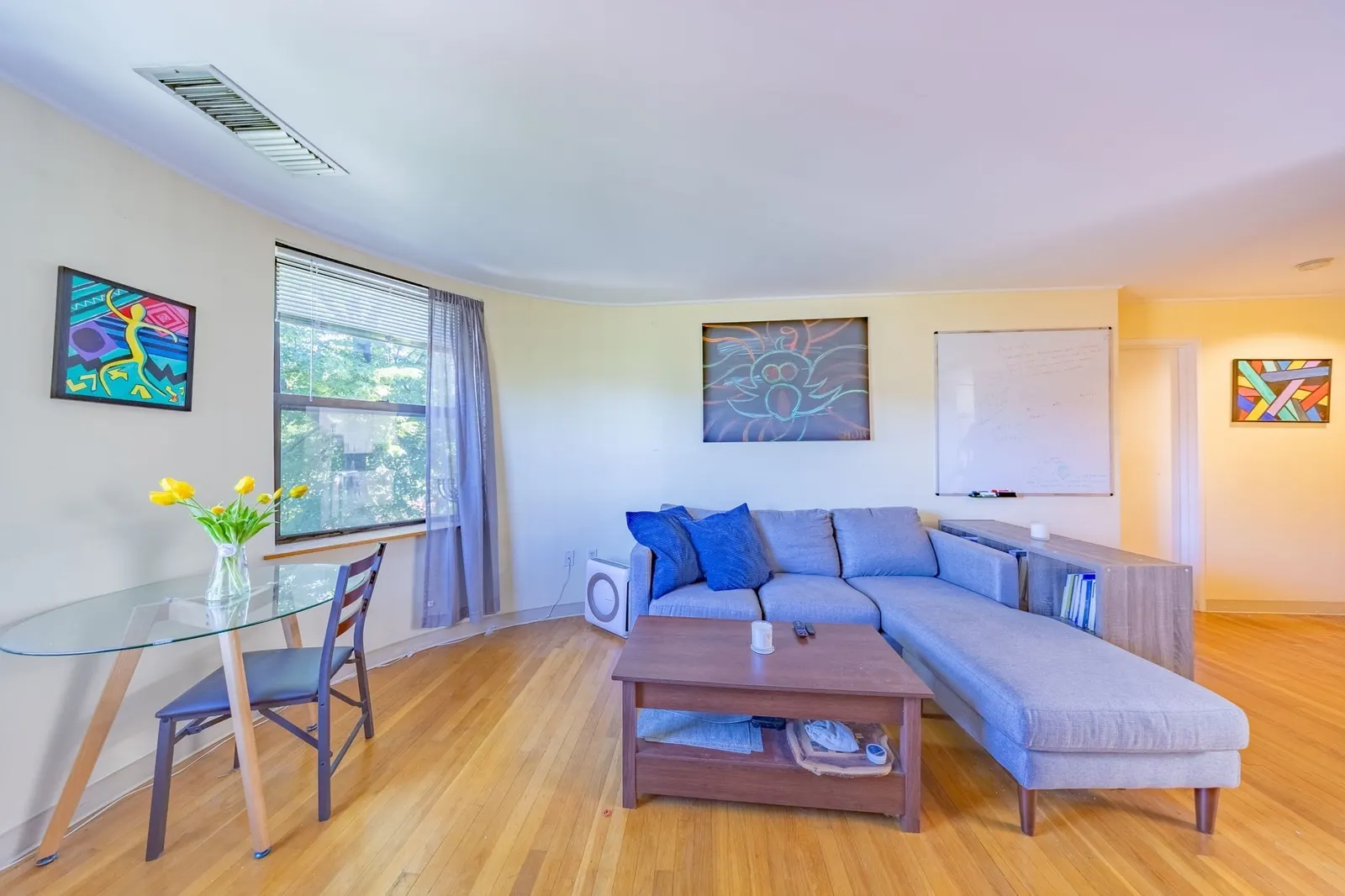 102 Gainsborough St #402E, Boston