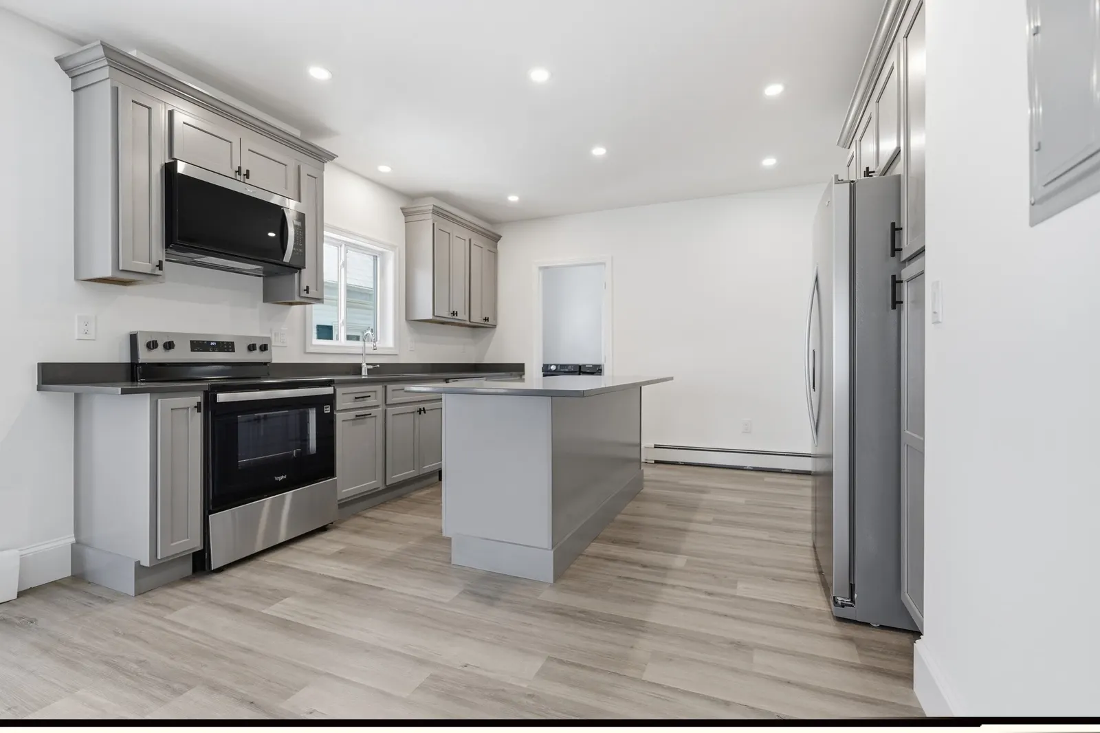 40 Concord Ave #1, Somerville