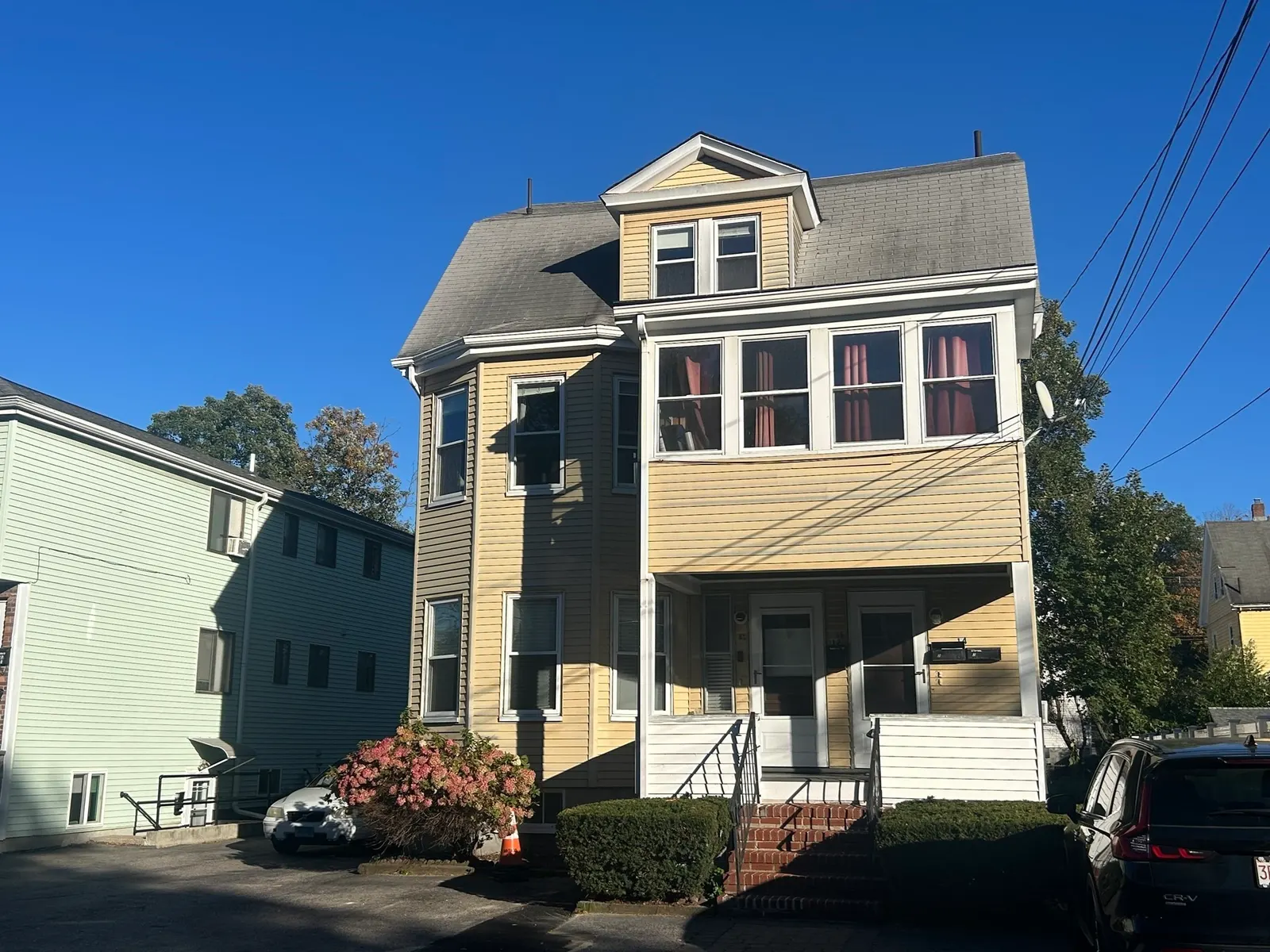 12 Ladd St #3, Watertown
