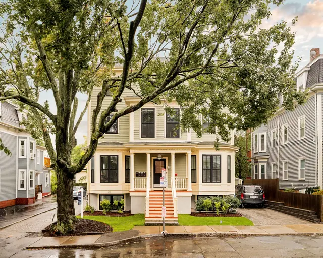 20 Tufts Street #20