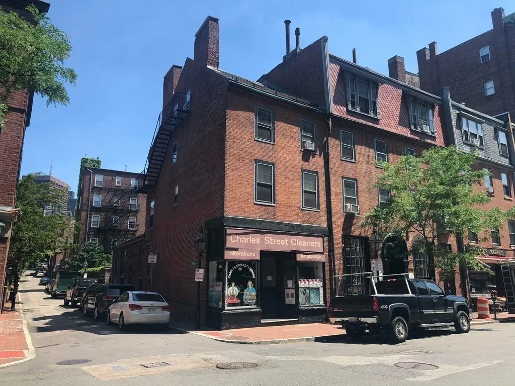 17 Branch #A, Boston