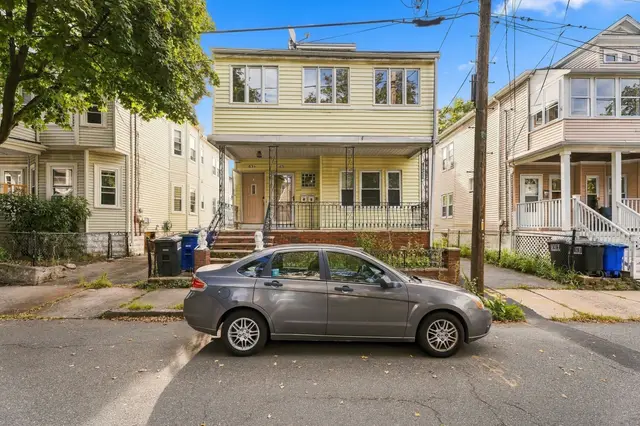 63 Prichard Ave