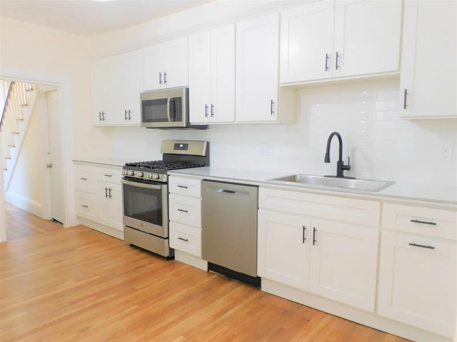 30 Jenkins St, Boston