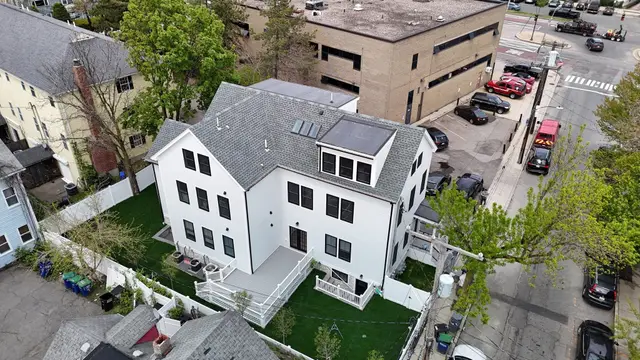 174 Walnut Street