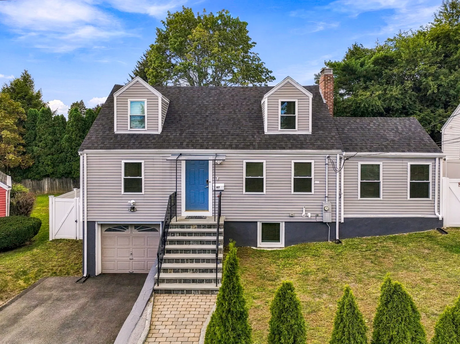 47 Rosedale Rd, Watertown