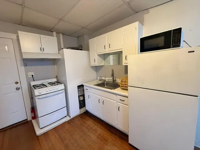 158 Salem #8