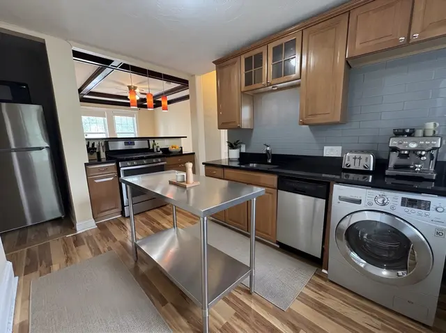 1742 Commonwealth Ave #2