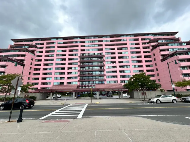 350 Revere Beach Blvd #5-5S