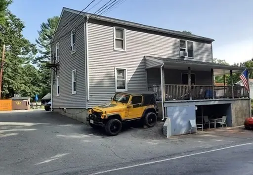 113 Lake St