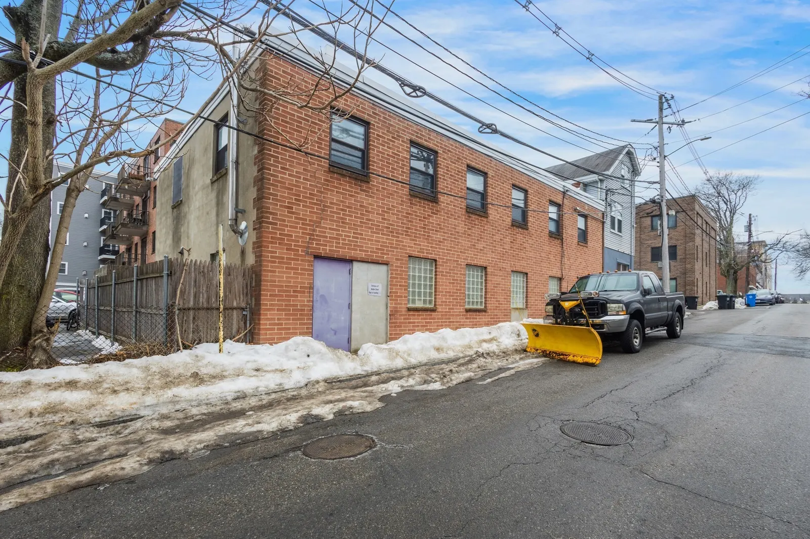 25-29 Spring St, Waltham
