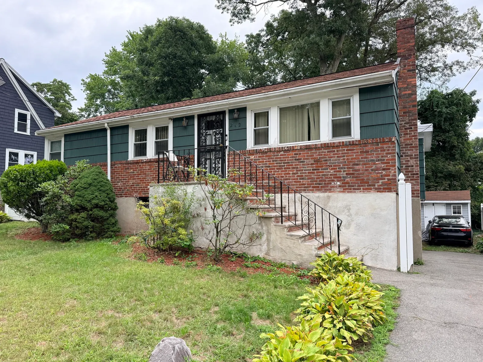 242 Itasca Street, Boston