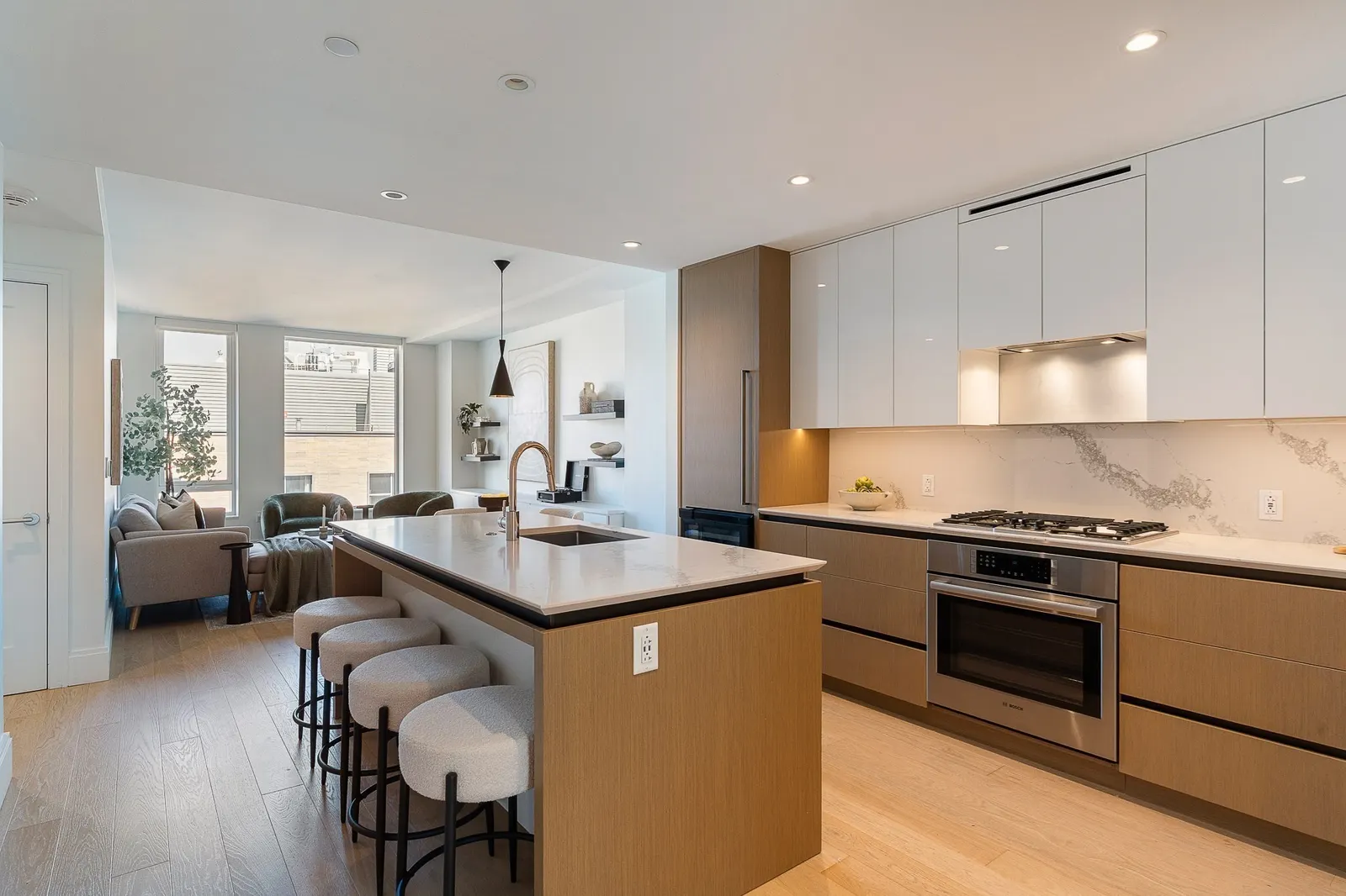 380 Harrison Ave #1122, Boston