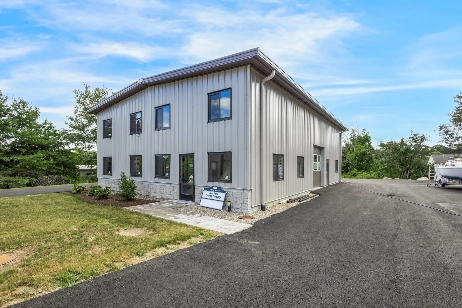 4 David Rd, Norfolk