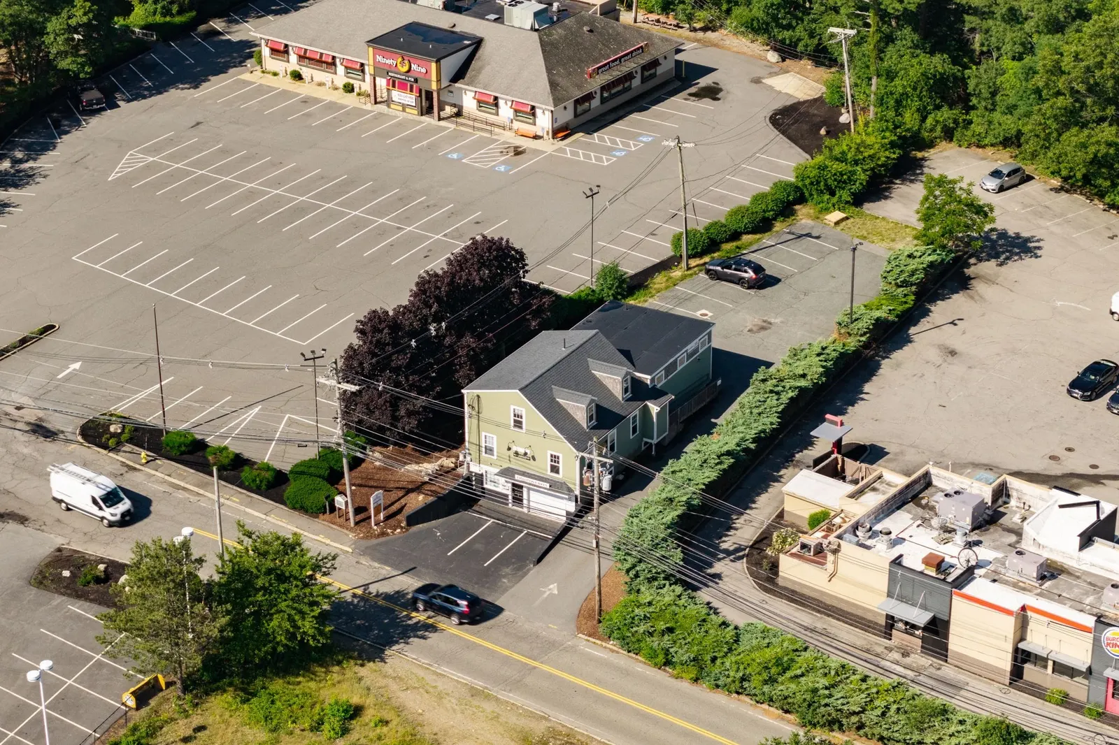 25 Accord Park Dr, Rockland