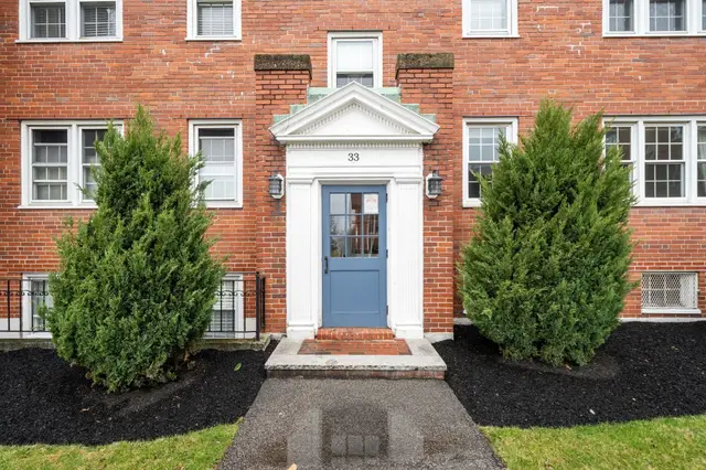 33 Lennon Ct #43