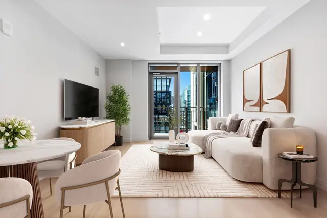 135 Seaport #1807