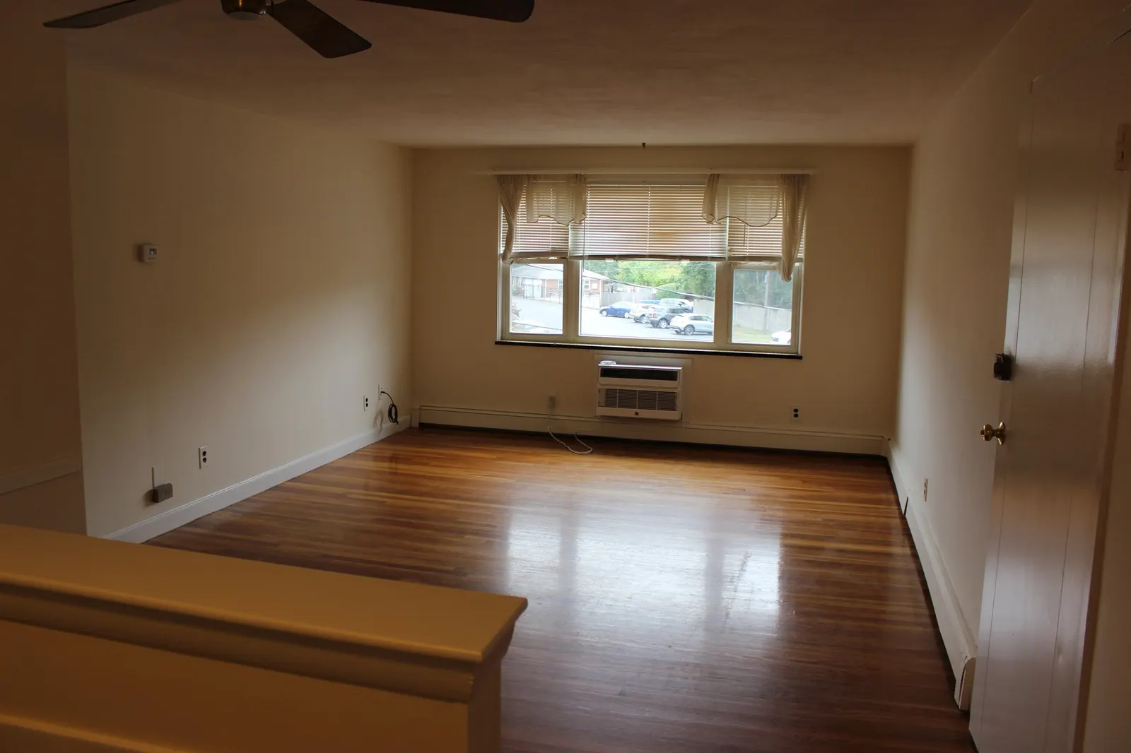 31 Warren St #2-4, Waltham