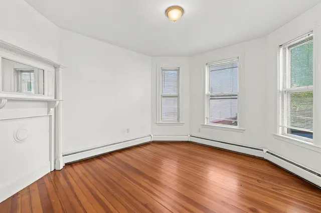 104 Pine Street #104