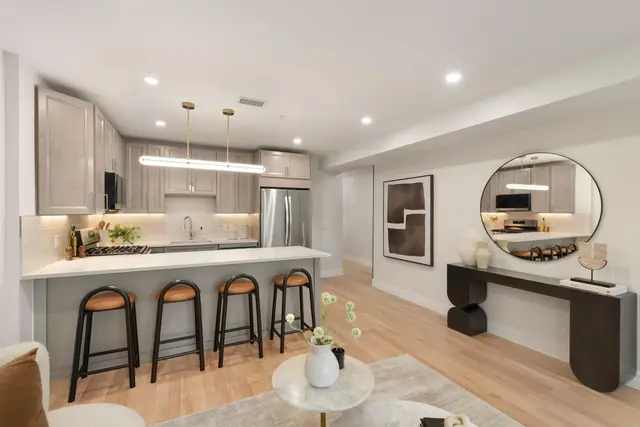 72 Hyde Park Ave #2 & 4