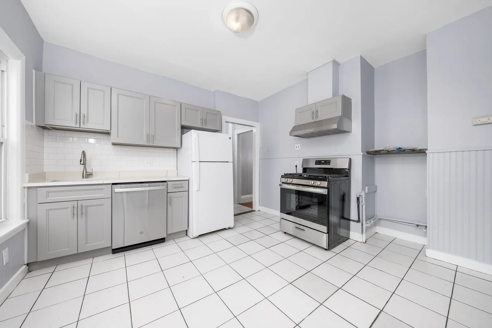 18 Edith Ave #2, Everett