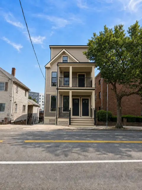 283 Chelsea St #1