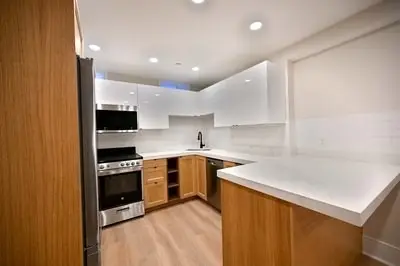 18 Winchester St #2