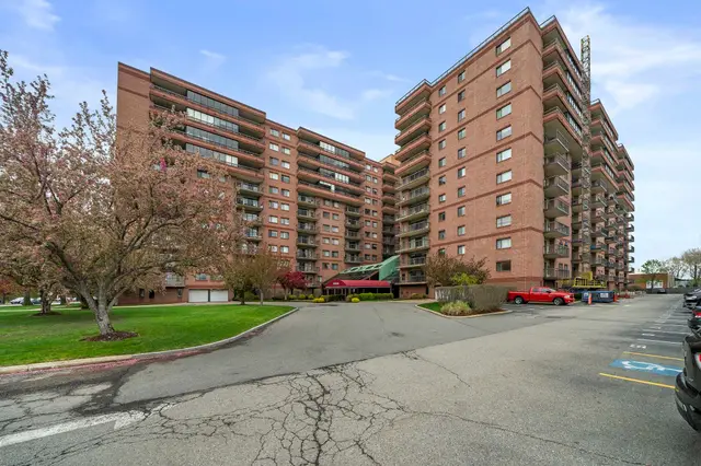 3920 Mystic Valley Pkwy #708