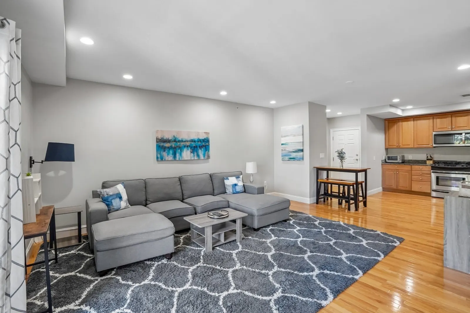 328 Copeland St #3A, Quincy