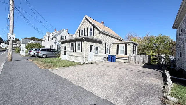 391 Commercial St