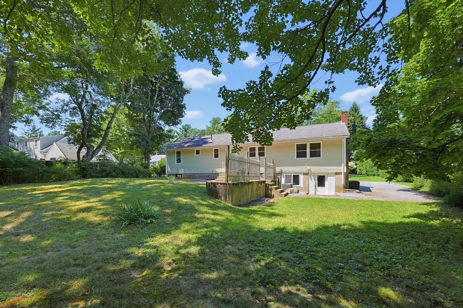 71 Carpenter Rd, Walpole