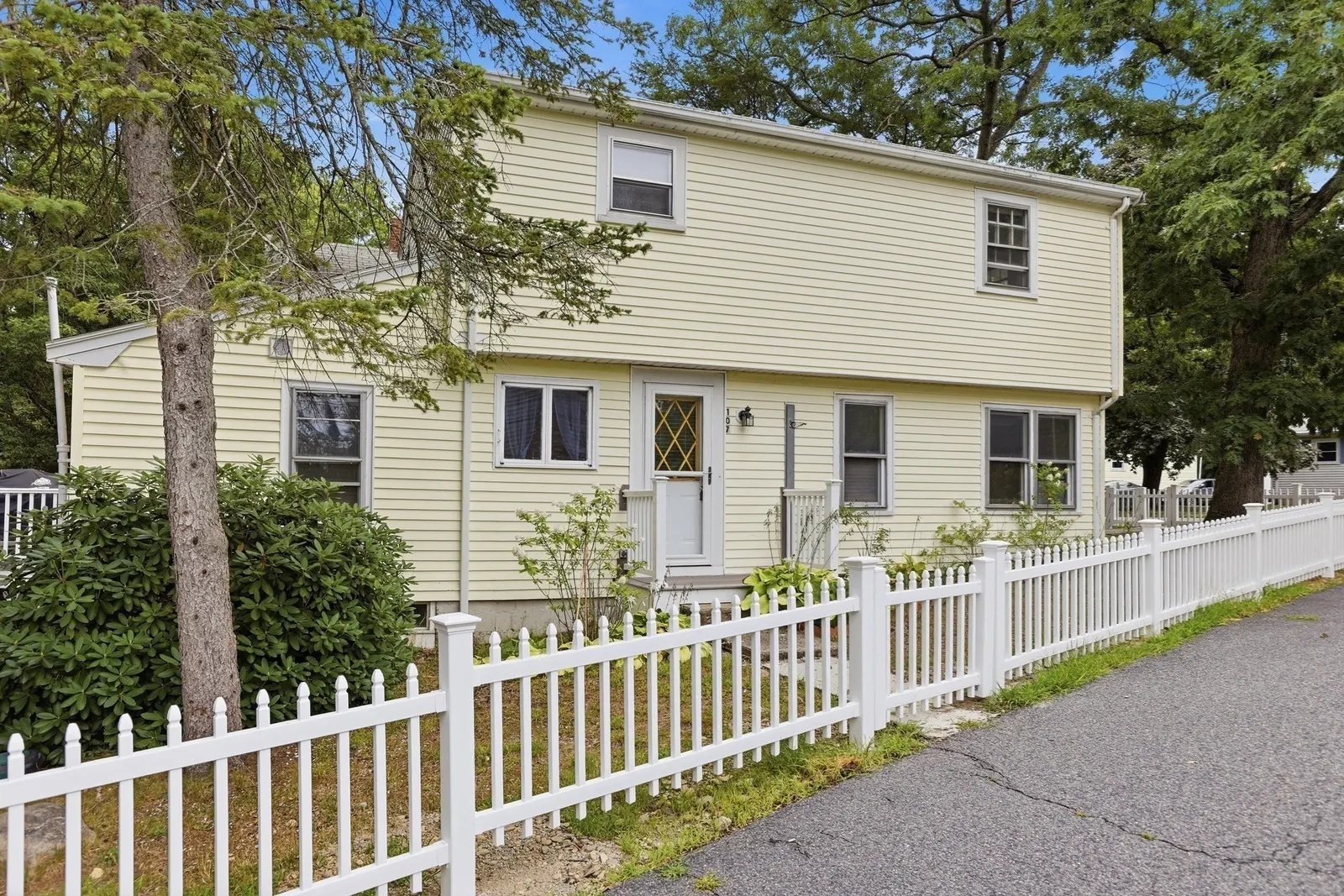 107 Pond St, Rockland