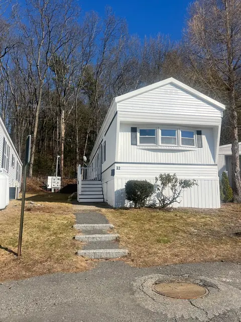 32 Mustang Avenue