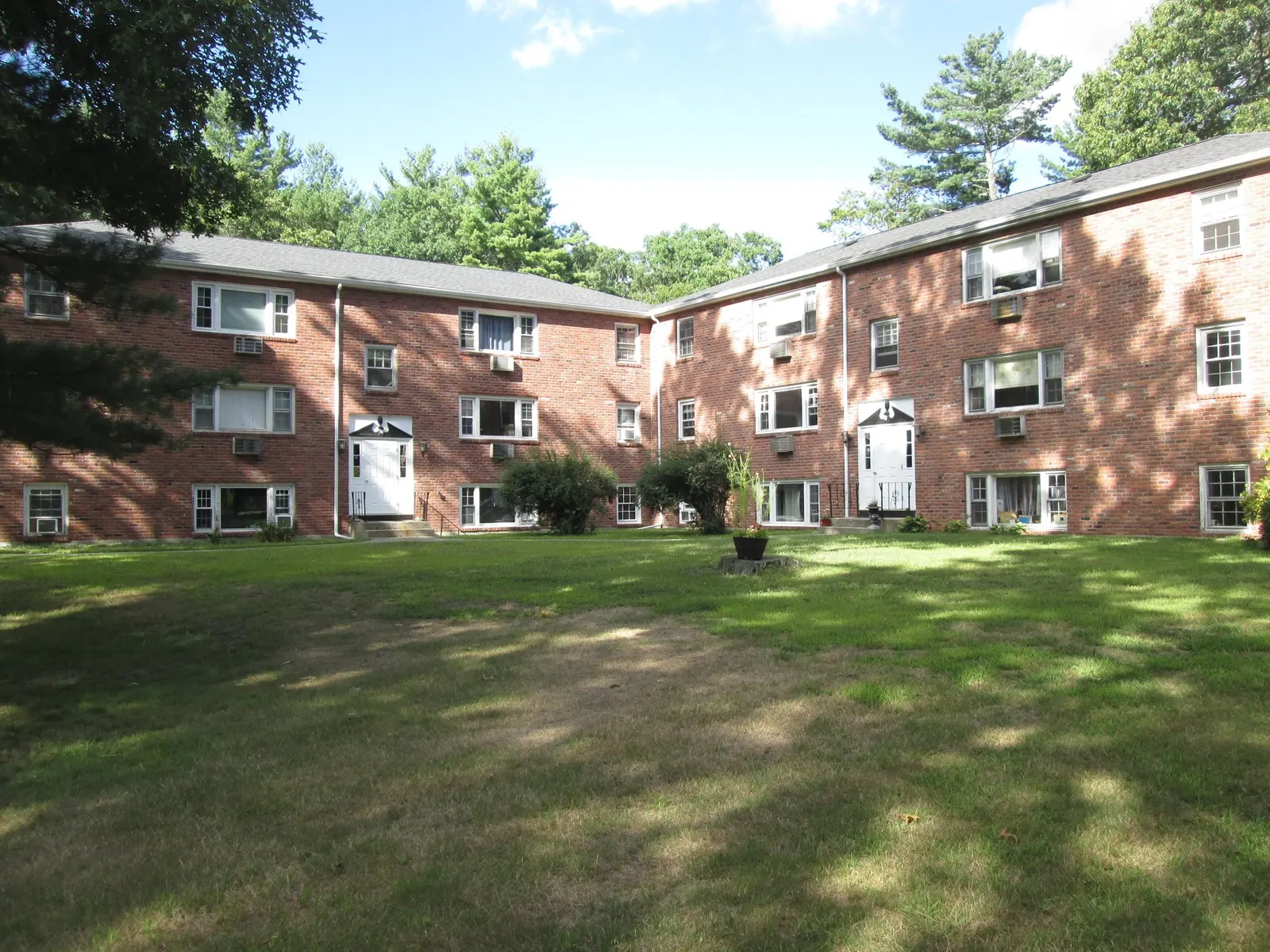 57 Daniels St #4, Millis