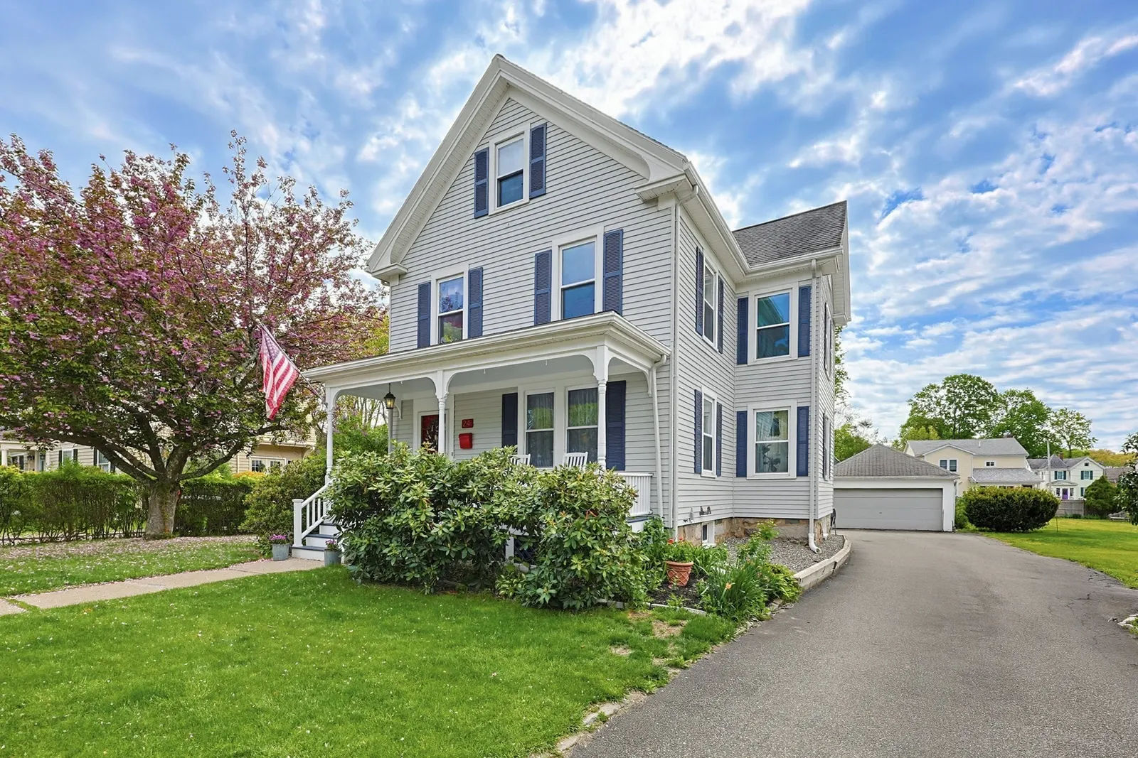 24 Riverside Pl, Walpole