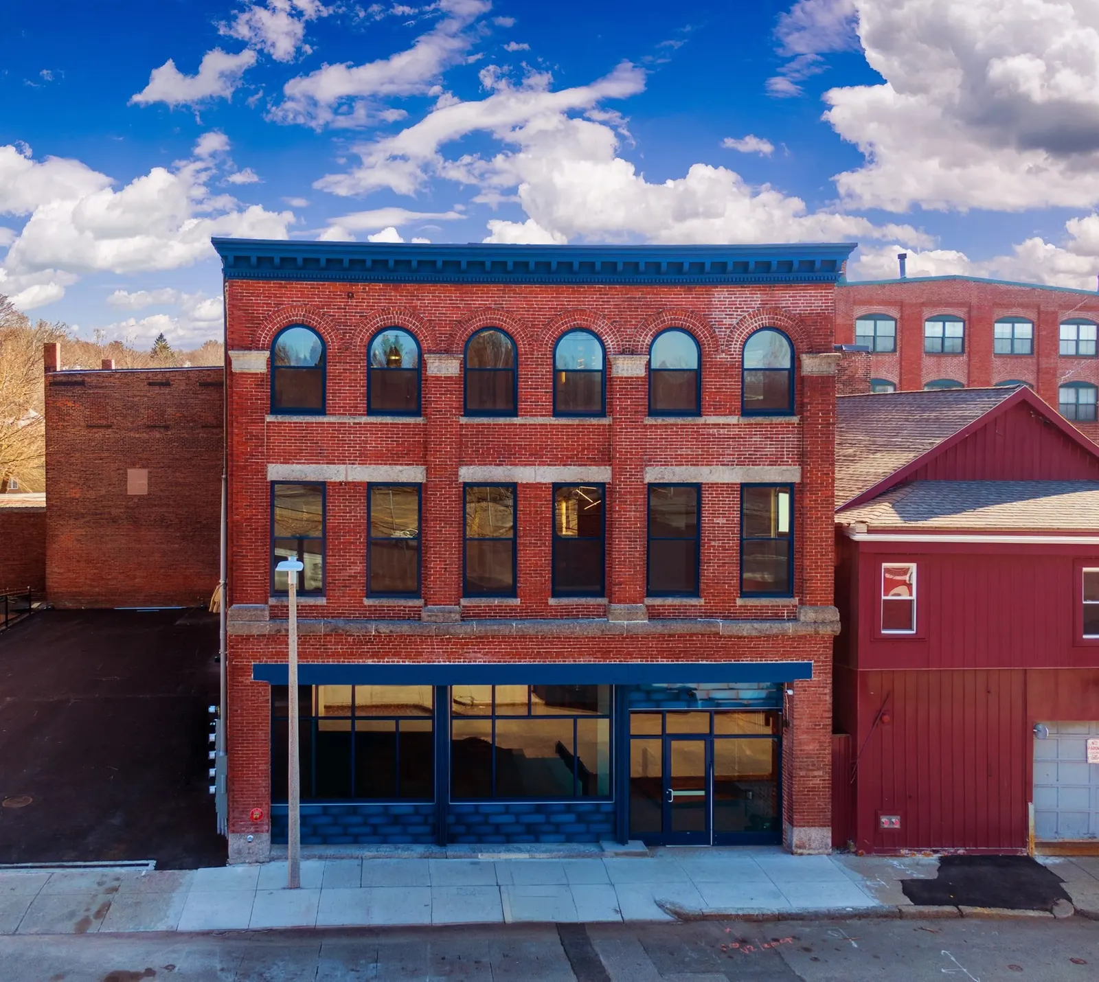 128 Brookside Ave, Boston