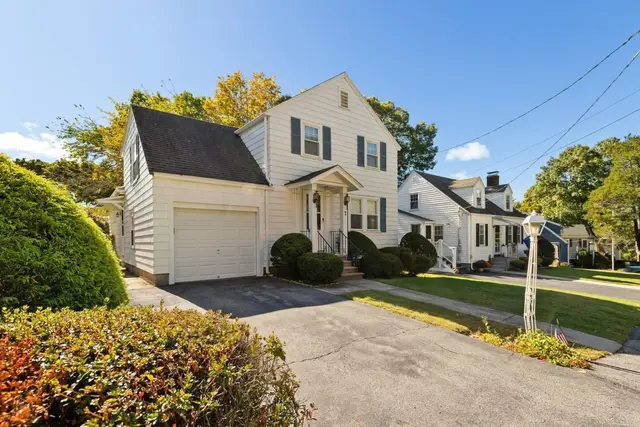 7 Luther Rd