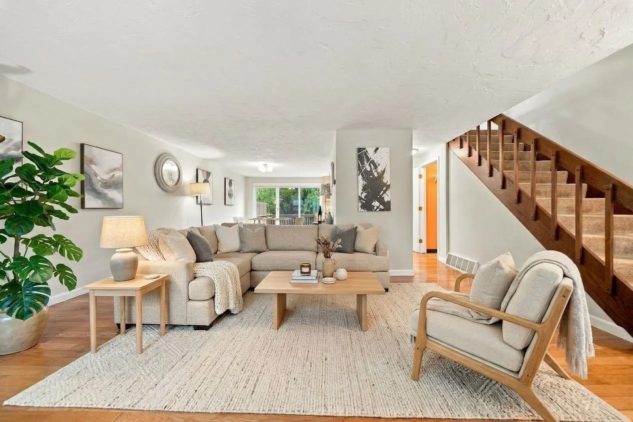 399 Pond St #D#1, Braintree