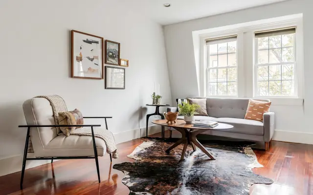528 E 7th Street #3
