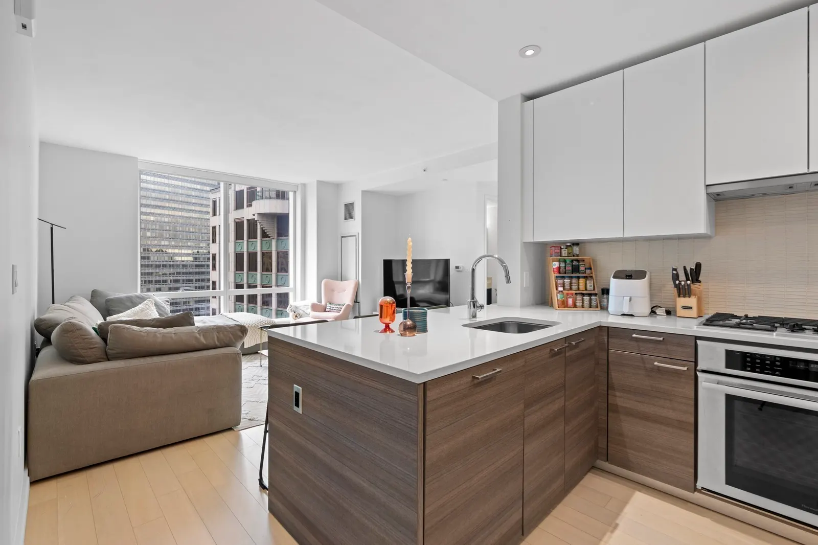 1 Franklin St #2110, Boston