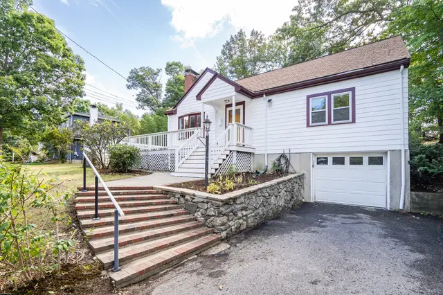 857 Gay St